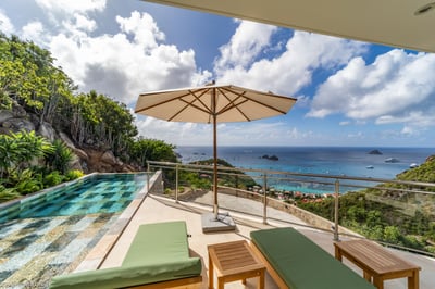 Luxury Villa Photo #4