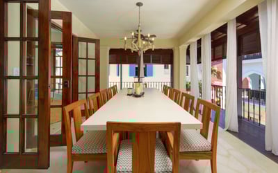 Luxury Villa Photo #7