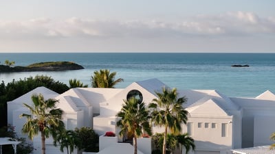 Luxury Villa Photo #7