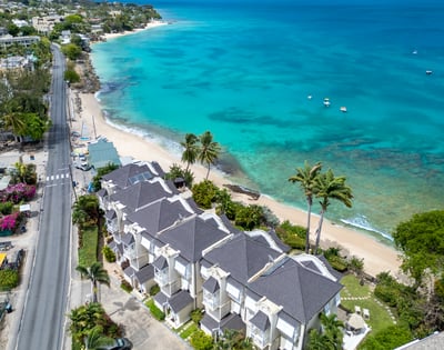 Luxury Villa Photo #17