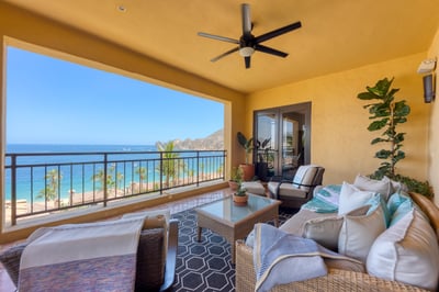 Luxury Villa Photo #30