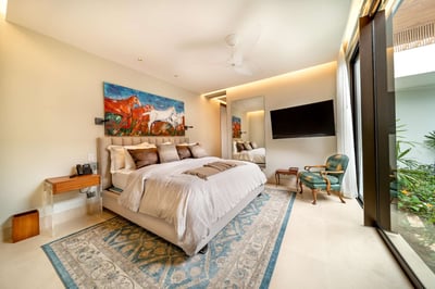 Luxury Villa Photo #44