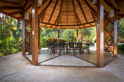 Luxury Villa Photo #7