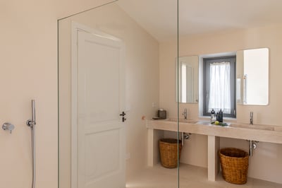 Luxury Villa Photo #14