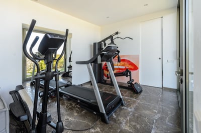 Luxury Villa Photo #34