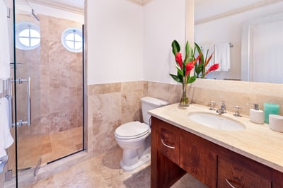 Luxury Villa Photo #17