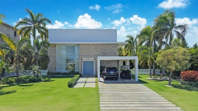 Luxury Villa Photo #45