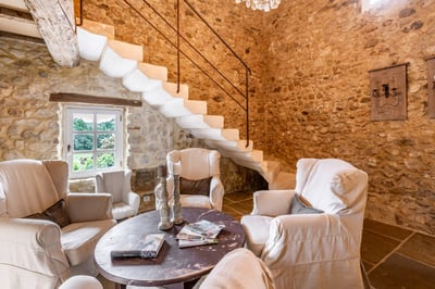 Luxury Villa Photo #22