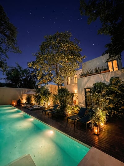Luxury Villa Photo #2