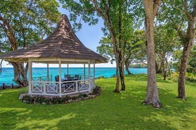 Luxury Villa Photo #4