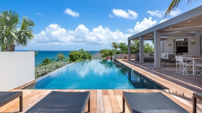 Luxury Villa Photo #15