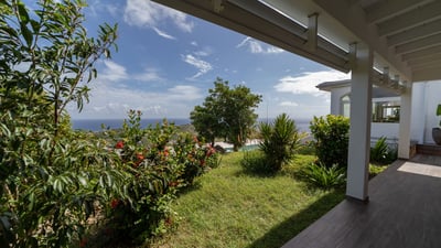 Luxury Villa Photo #6