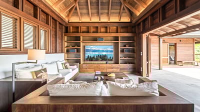 Luxury Villa Photo #12
