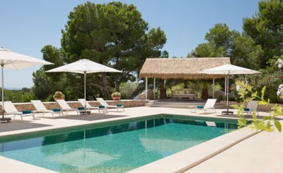 Luxury Villa Photo #5