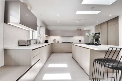 Luxury Villa Photo #15
