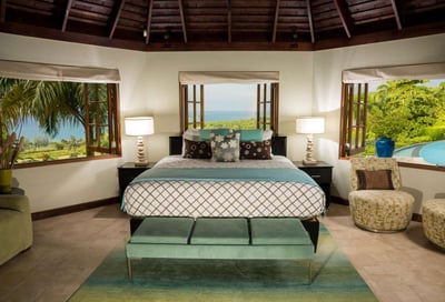 Luxury Villa Photo #12