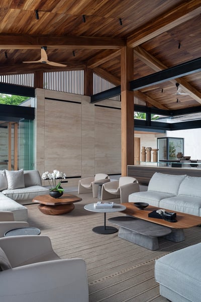 Luxury Villa Photo #22