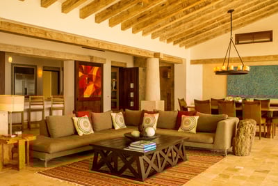 Luxury Villa Photo #30