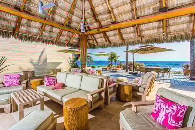 Luxury Villa Photo #16