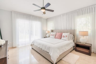 Luxury Villa Photo #19