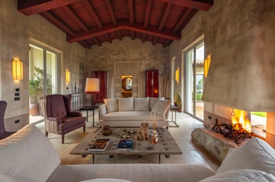 Luxury Villa Photo #15