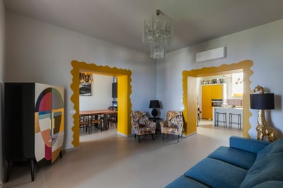 Luxury Villa Photo #17