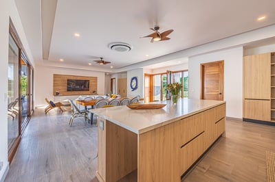 Luxury Villa Photo #14
