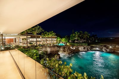Luxury Villa Photo #24