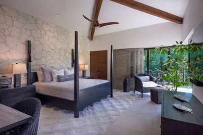 Luxury Villa Photo #13