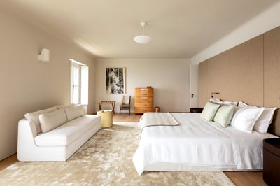 Luxury Villa Photo #25