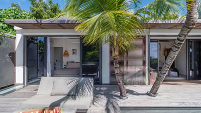 Luxury Villa Photo #15