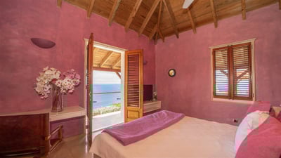 Luxury Villa Photo #49