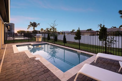 Luxury Villa Photo #4