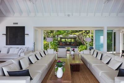 Luxury Villa Photo #31