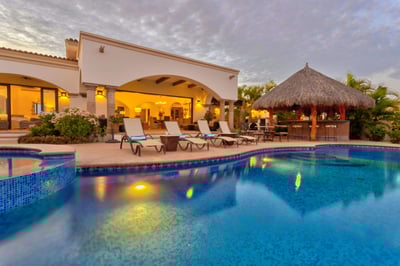 Luxury Villa Photo #5