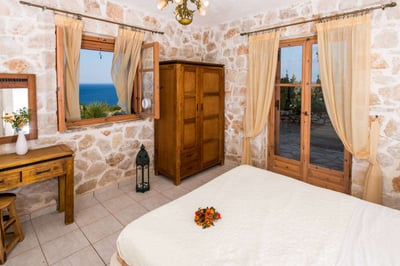 Luxury Villa Photo #14