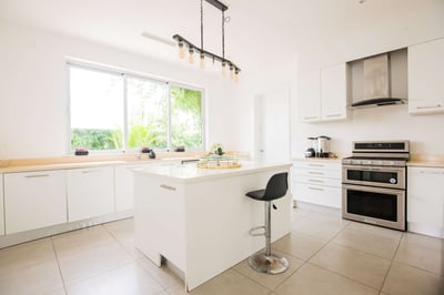 Luxury Villa Photo #15