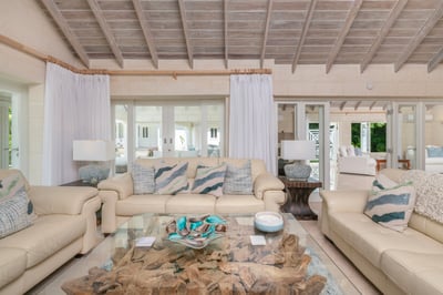 Luxury Villa Photo #14