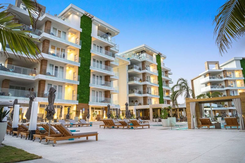 Resort View Alaia Vista 2 BDM Suite