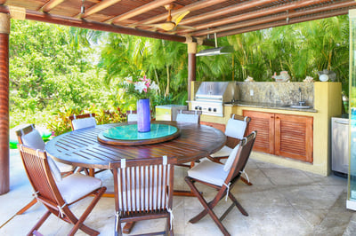 Luxury Villa Photo #6