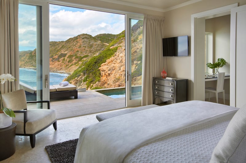 The Cliff Suites