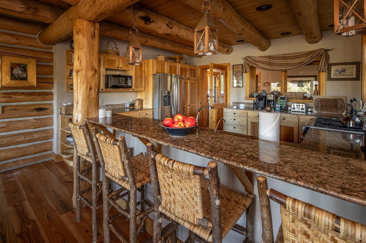 Huckleberry Hideaway