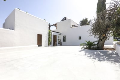 Luxury Villa Photo #59
