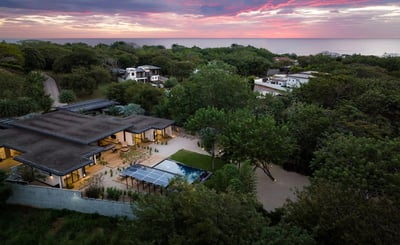 Luxury Villa Photo #2