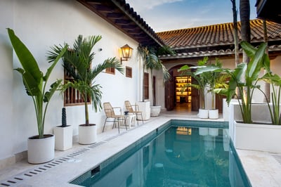 Luxury Villa Photo #2