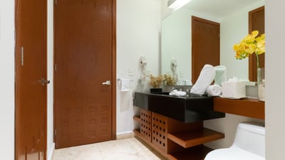 Luxury Villa Photo #35