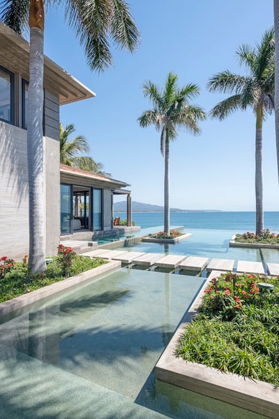 Luxury Villa Photo #10