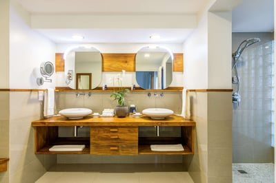 Luxury Villa Photo #9
