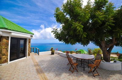 Luxury Villa Photo #4