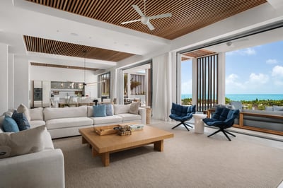 Luxury Villa Photo #16